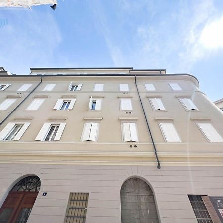 Slataper 9 Tirabora Short Rent Apartment Triest Exterior foto